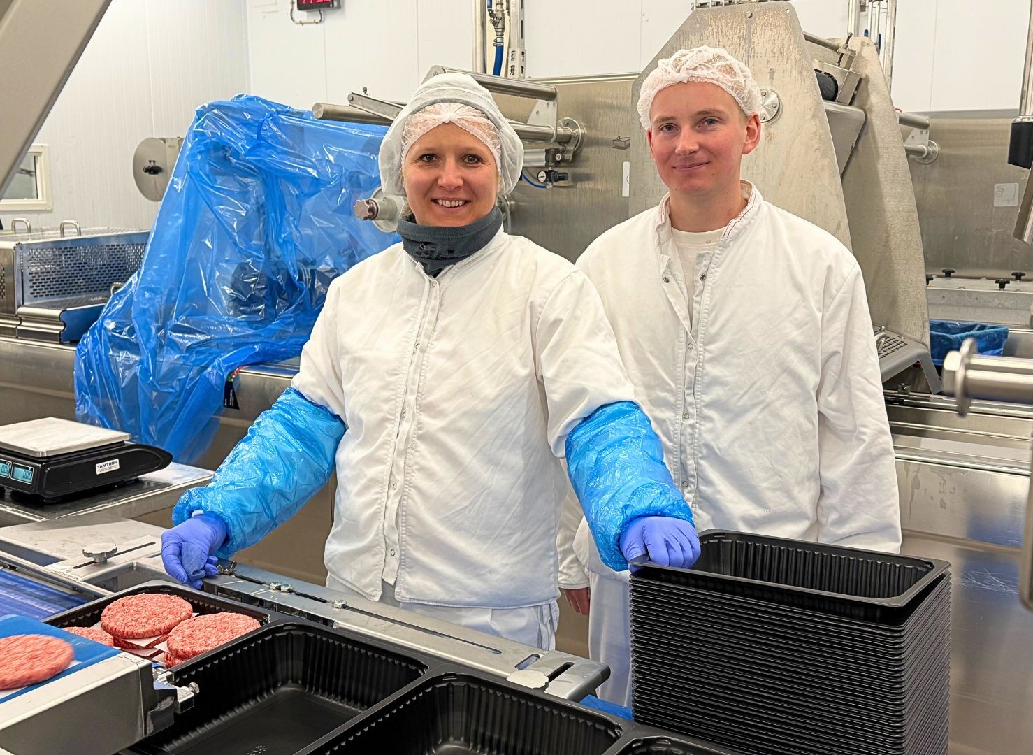 Izabela og Andreas ved produksjonen 